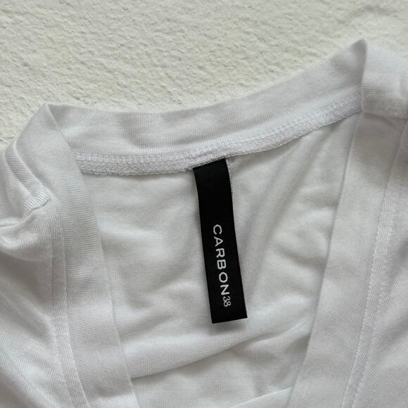 Carbon38 Crop Tank Top 2.0 White, Size Medium - Picture 3 of 5